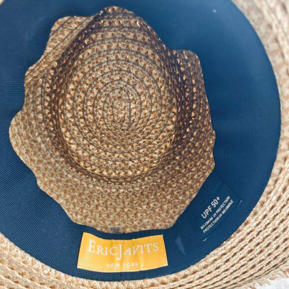 NWT Eric Javits Fringe Pinch Straw Fedora Hat Packable Women’s - Picture 8 of 8